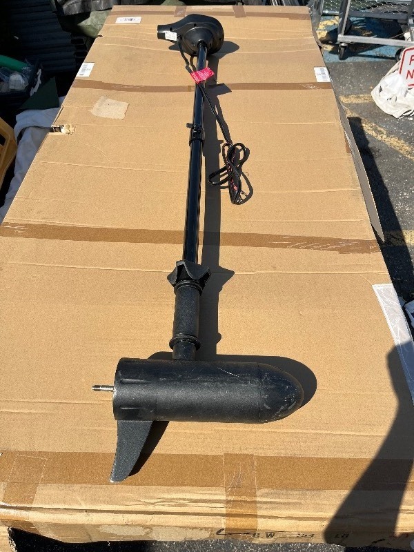 lot 17 image: MotorGuide X3 45lb Trolling Motor - Comes as is see images