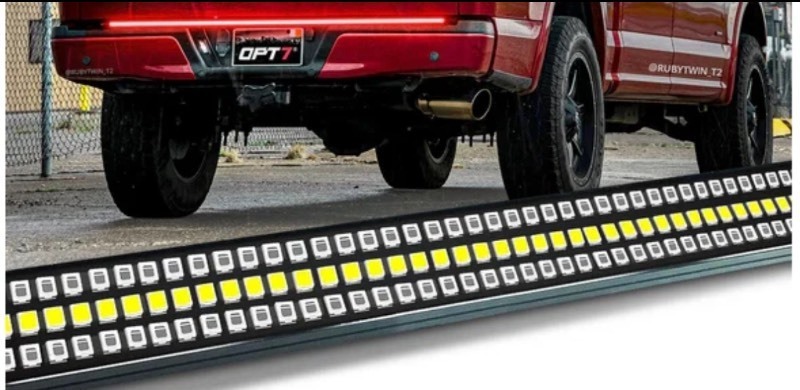 lot 18 image: Triple Row LED Tailgate Light Bar 60 Quality - Upgrade your Truck - Easily Installed