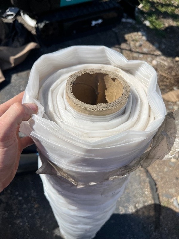 lot 172 image: XL Material Plastic Sheeting 4 x 200