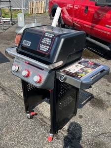 lot 48 image: Weber Spirit Gas Grill - Casters - Unused Comes as is - See images