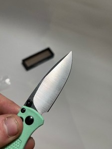 lot 32 image: Quality Steel Blade Pocket Knife - Teal Handle