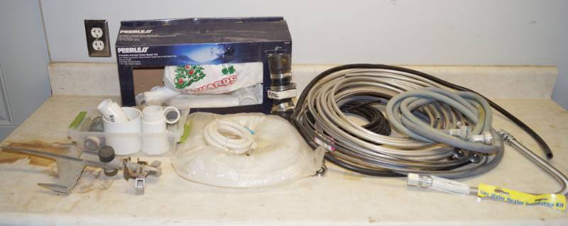 lot 1272 image: Hoses and Aluminum Piping