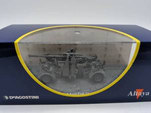 lot 101015 image: DeAgostini M16 MGMC & 1-Ton Trailer, 447th AAA AW Battalion, Ardennes (Belgium) - 1945 Boxed Military Model
