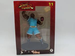 lot 101030 image: Street Fighter Balrog Action Figure #11 by FANHOME, in box