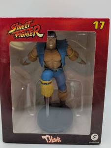 lot 101036 image: Street Fighter T. Hawk Action Figure #17 by Fanhome