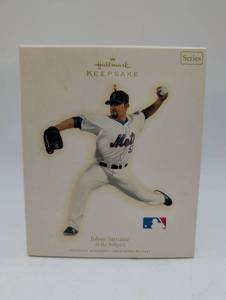 lot 101047 image: Johan Santana Mets MLB Hallmark Keepsake Ornament 2007