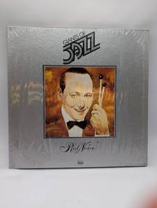 lot 401115 image: Giants of Jazz - Red Norvo LP Album (SEALED)