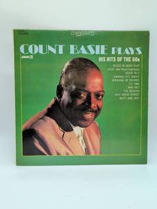 lot 401120 image: Count Basie Plays His Hits of the 60s Vinyl LP Record Album