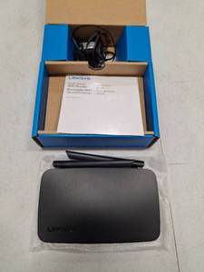 lot 50375 image: Linksys 802.11a Wireless Router