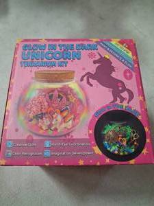 lot 55018 image: Glow In The Dark Unicorn Terrarium Kit