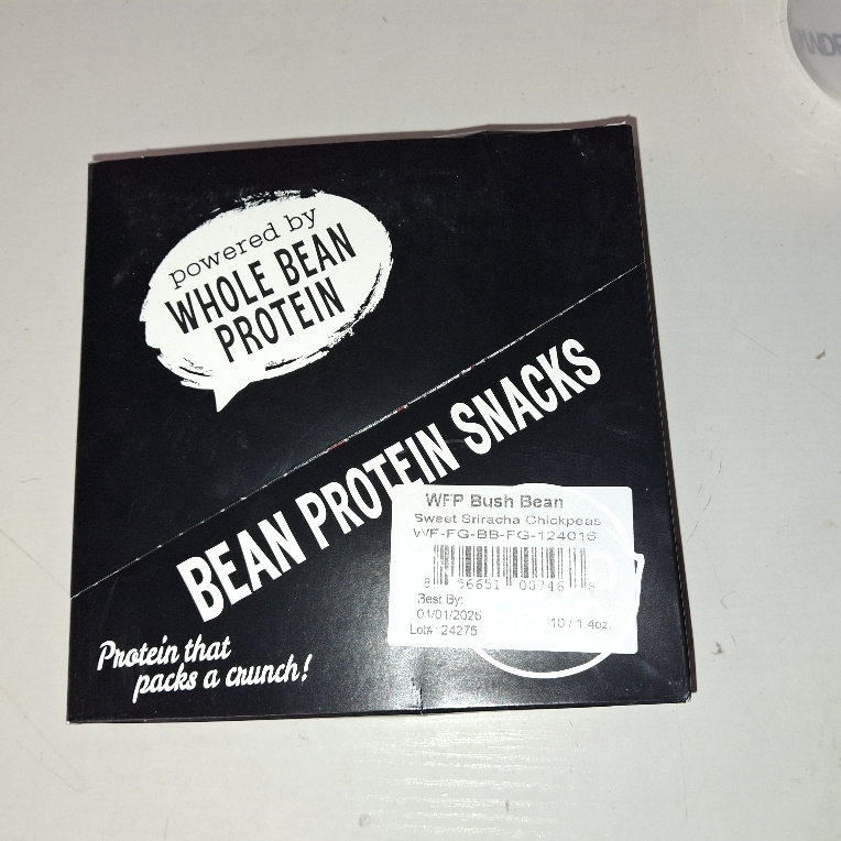 lot 1148 image: 10 PACK - The Good Bean Chickpeas, Crunchy, Sweet Sriracha