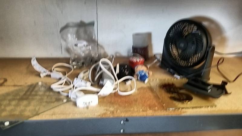 lot 32 image: Treasure Hunt- Fan- Extension Plugs and Cords- Darth Vader- KC Royals   LOOK