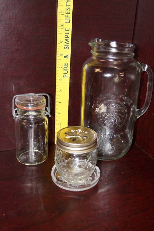 lot 574 image: Mason Jar w Glass Lid, Harvest Pitcher  Bonus