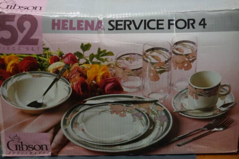 lot 96 image: NEW Gibson 52 Pieces  Serving for 4  Dish Set