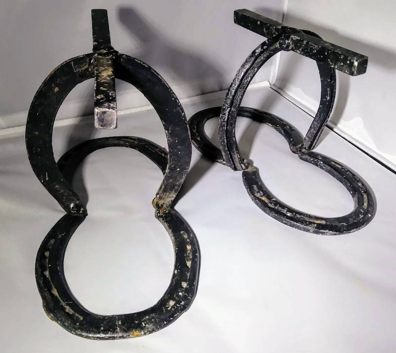 lot 476 image: 2 Horse Shoe Boot Scrapers HAND MADE
