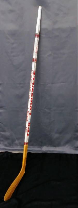 lot 575 image: 1992-1993 Wichita Thunder Autographed Hockey Stick