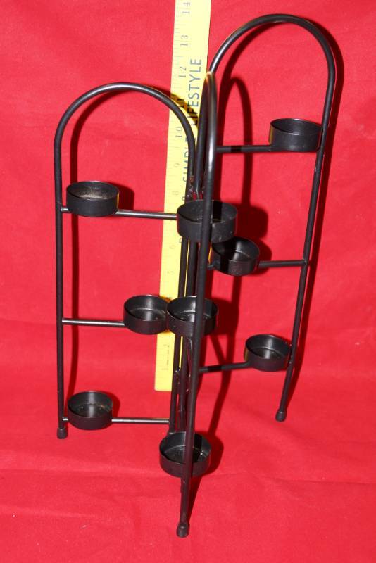lot 123 image: Tall candle holder - Beautiful Center Piece