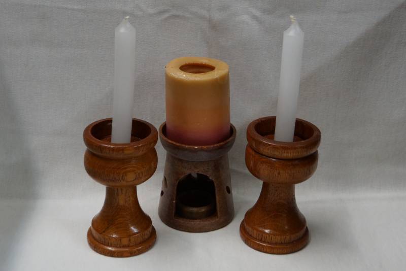 lot 124 image: Pair of Wooden Candle Holders plus BONUS