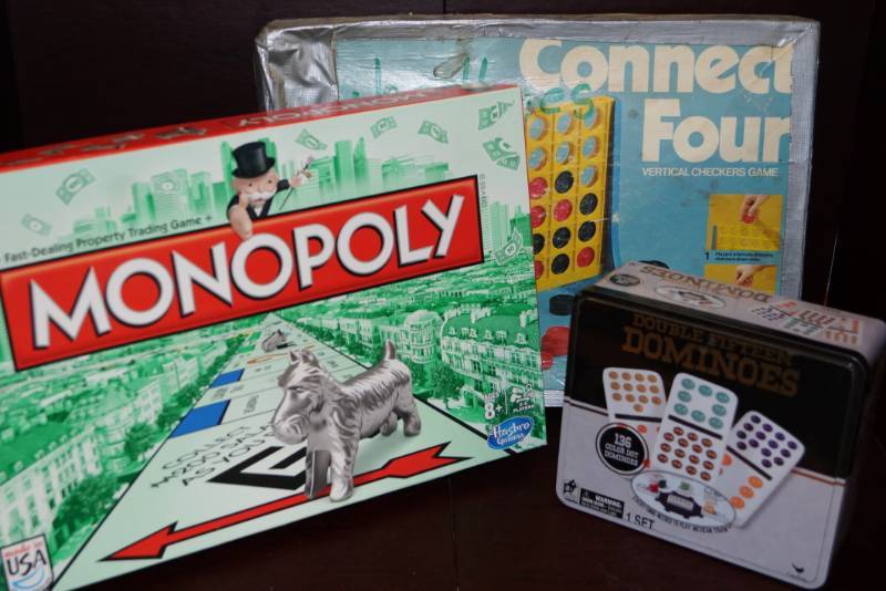 lot 145 image: GAMES  Monopoly, Connect Four & Double Fifteen Dominoes