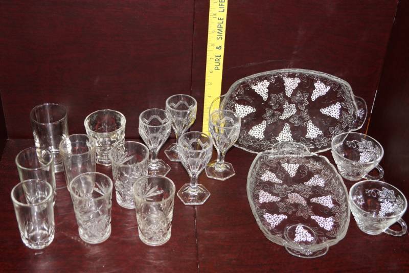 lot 149 image: 2 Vintage Oval Grapes & Leaves, Clear Glass Relish Tray with Handles  Glassware