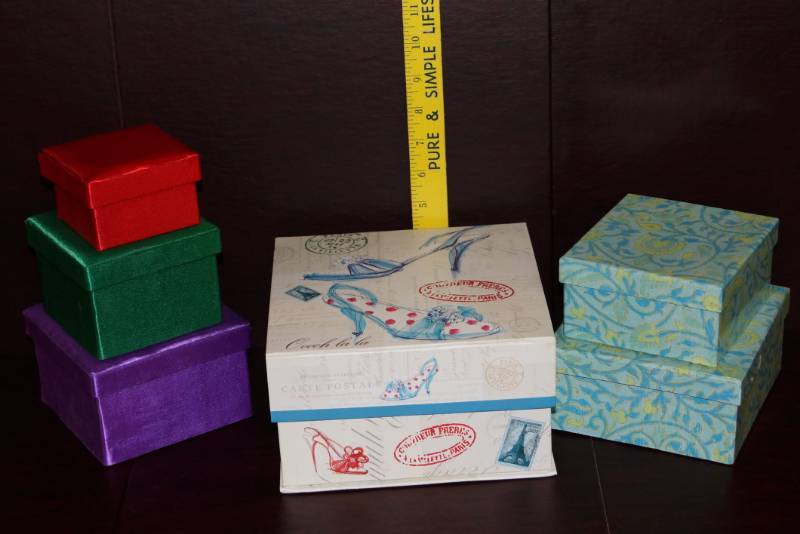 lot 153 image: Lot of Gift Boxes  Box in a Box 