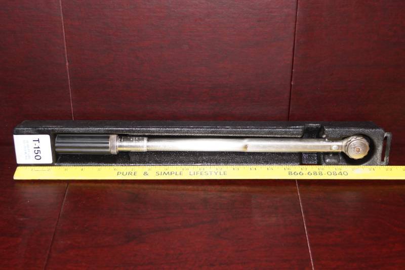 lot 175 image: 10-150 ft LBS  Torque Wrench   T-150