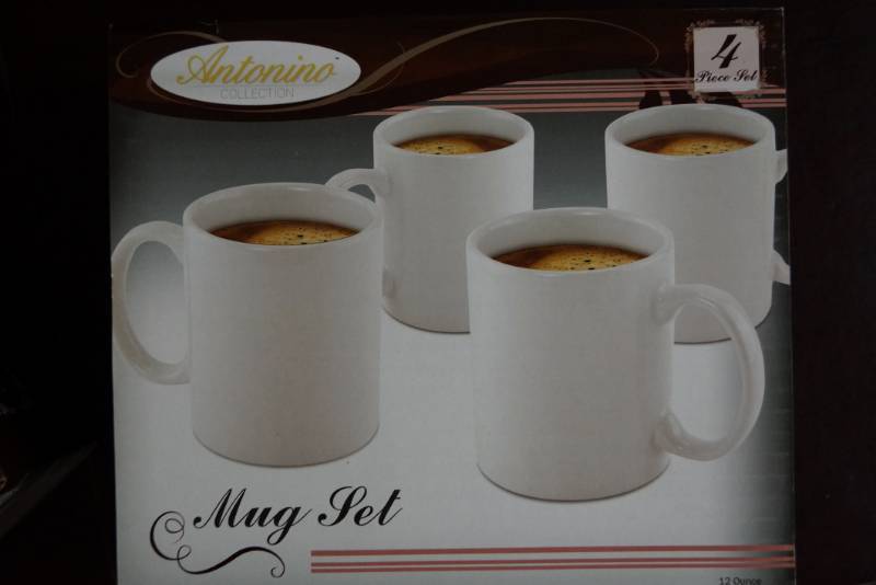 lot 184 image: New 4 Piece Mug Set X 2 8 Mugs For Hot Chocolate