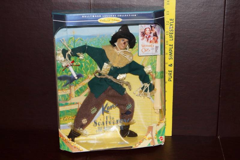 lot 188 image: Boxed-  Ken The Scarecrow  Barbie