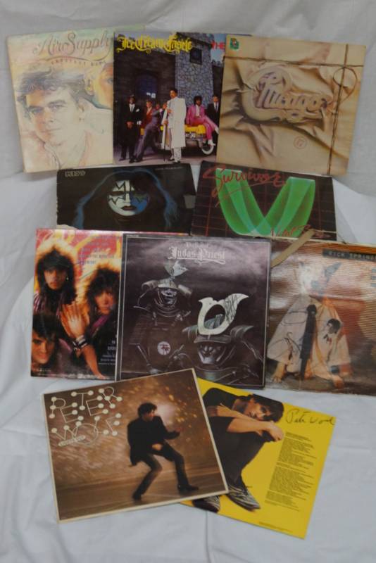 lot 594 image: 1980s    4 Autographed Vinyl Albums  6 MORE