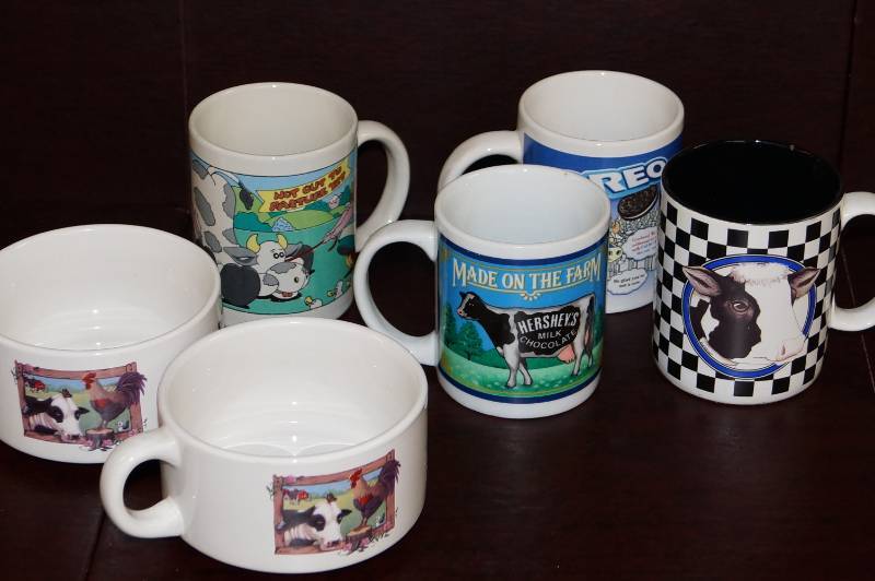 lot 607 image: Cute Collection of Cow Mugs