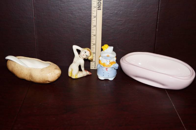 lot 612 image: Pin Up Girl Figurine & More