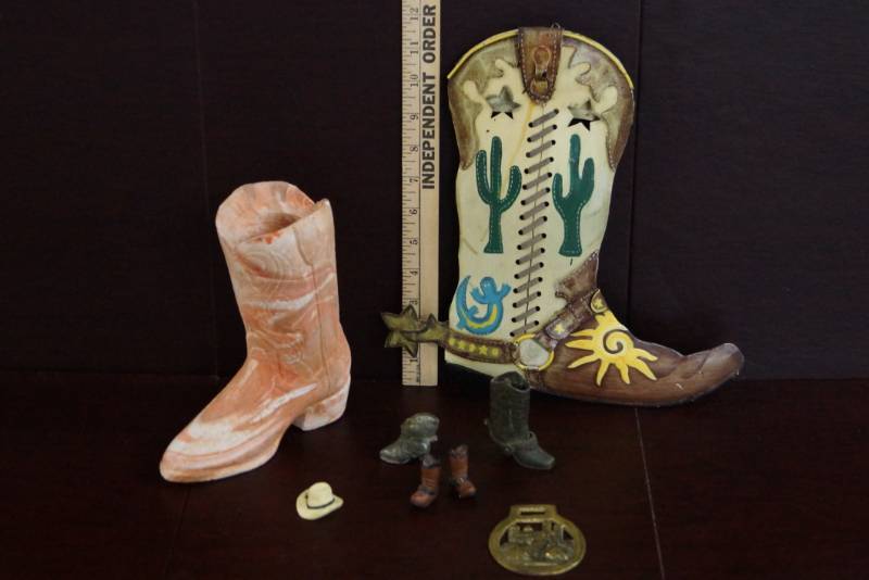 lot 613 image: Cowboy Boot Lot  Plus Bonus 