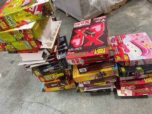 lot 394 image: 24 Sets Brickcraft Building Sets