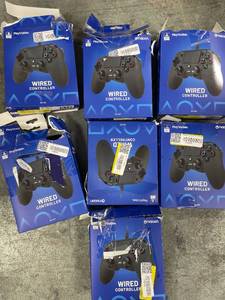 Lot of 7 Controllers, Nacon Wired Controller for PlayStation 4 and PC, Black, Not Tested/Inspected, Sold As Is