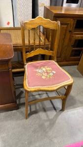 lot 947 image: Needlepoint seat chair