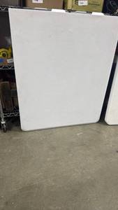 lot 958 image: 6 ft White Folding Table