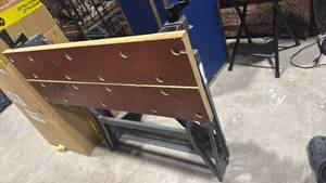 lot 980 image: Portable work bench