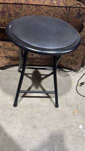 lot 984 image: Black Folding Stool 18x12