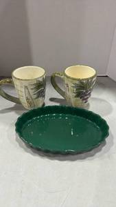 lot 1047 image: Coffee cups and Green Serving Plate