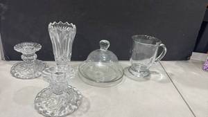 lot 1048 image: Glass vase, candle holders and more