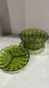 lot 1062 image: Green Glass divided dish and serving bowl