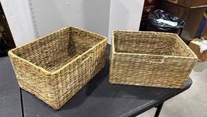lot 1428 image: 2 baskets 8x16x11.5