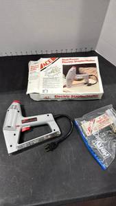 lot 1442 image: Ace dual power electric staplernailer with staples appears new