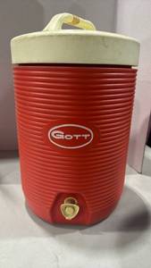 lot 1453 image: Gott Ribbed Water Cooler 16 inches tall