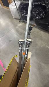 lot 1500 image: Tension rods