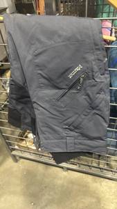 lot 1504 image: Marmot pant size l