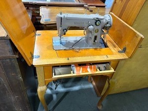 lot 920 image: Sewing cabinet 30 x 25 x 18 in