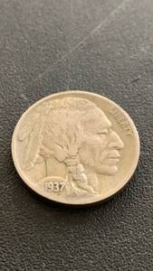 lot 15 image: 1937-S Indian Head Buffalo Nickel US Coin