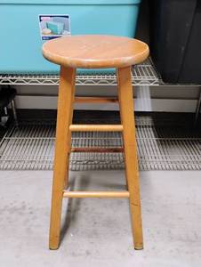lot 1001 image: Wooden Counter Height Bar Stool