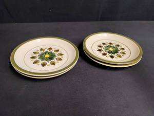 lot 1054 image: Montego Stoneware Dinner Plates Set